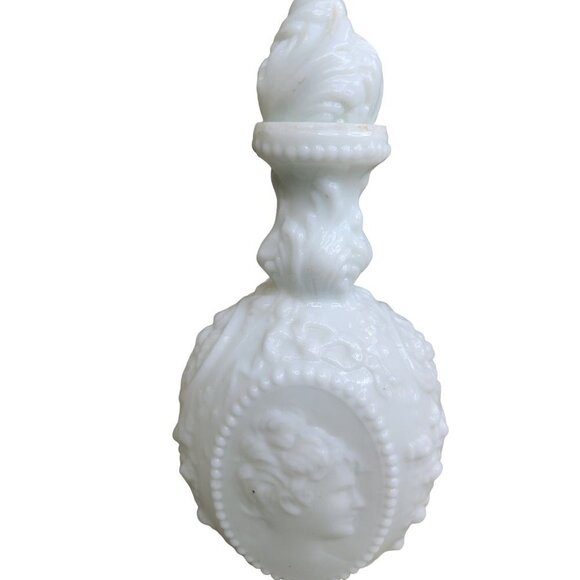 Fostoria Milk Glass "Jenny Lind" Cologne Bottle Circa 1890 - Picture 3 of 9